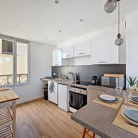 Duplex Lumineux Et Renove - Vue Seine - A Pied Apartment